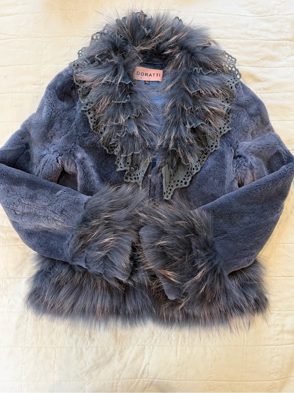 Vintage DORATTI Blue Raccoon Fur Lace Ruffle Fitted Jacket XXS XS - Picture 9 of 11